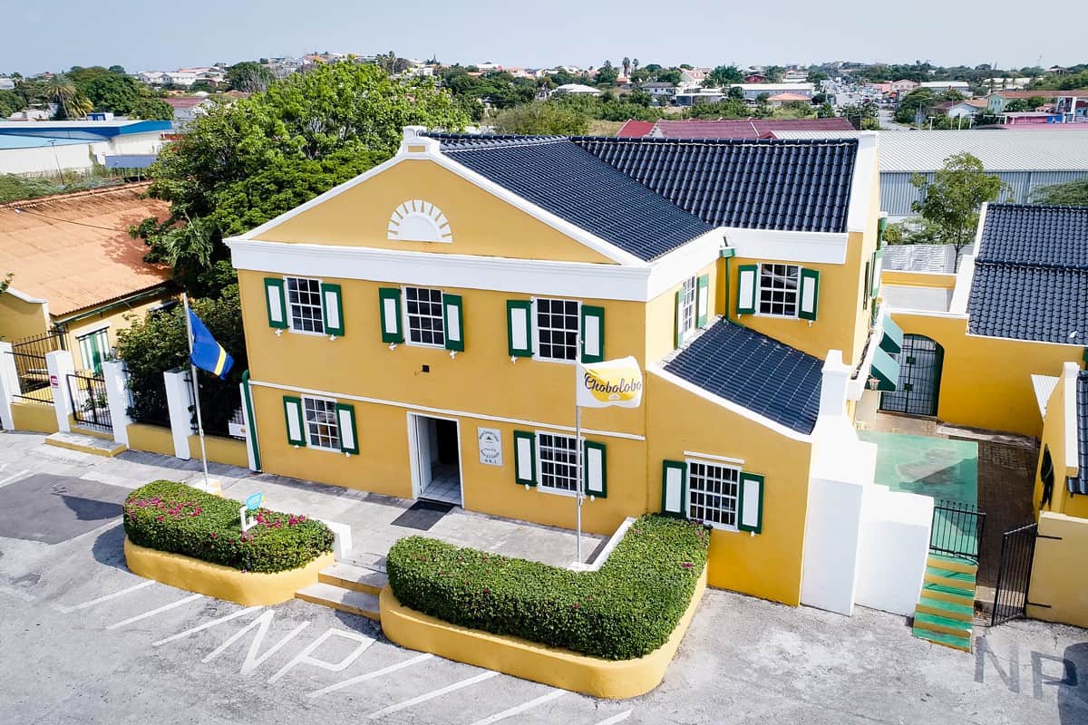 Landhuis Chobolobo Blue Curaçao