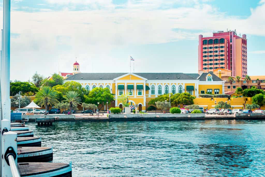 fort-amsterdam-willemstad-curacao