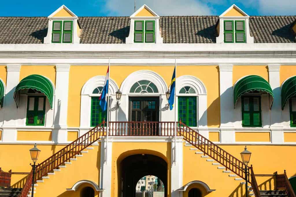 facts-of-curacao-2