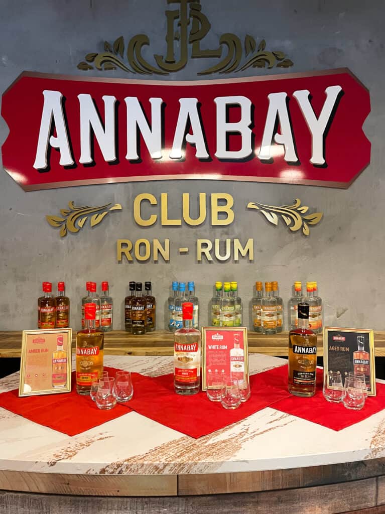 AnnaBay club Rumlocker Experience Curacao