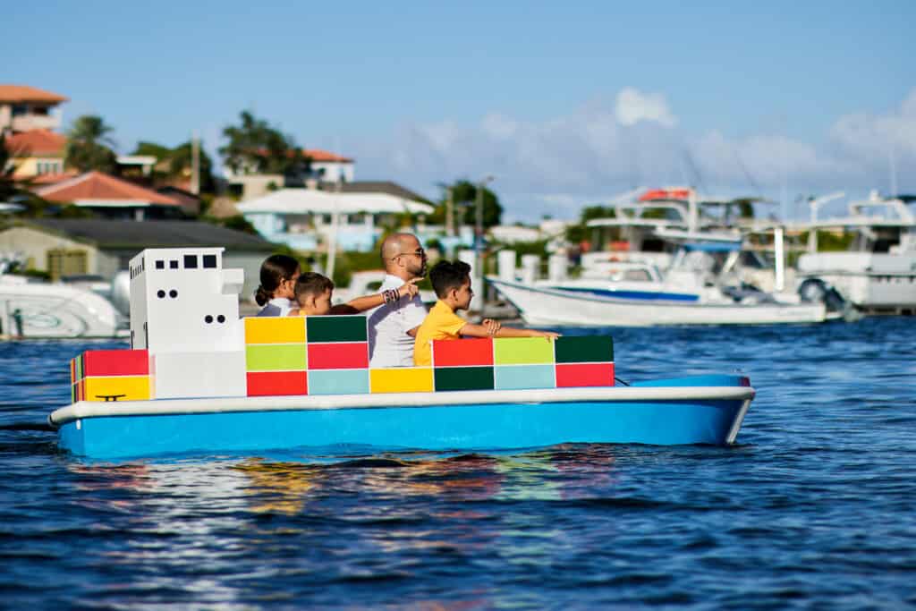 Mini Waves - Nautical Edutainment Curaçao