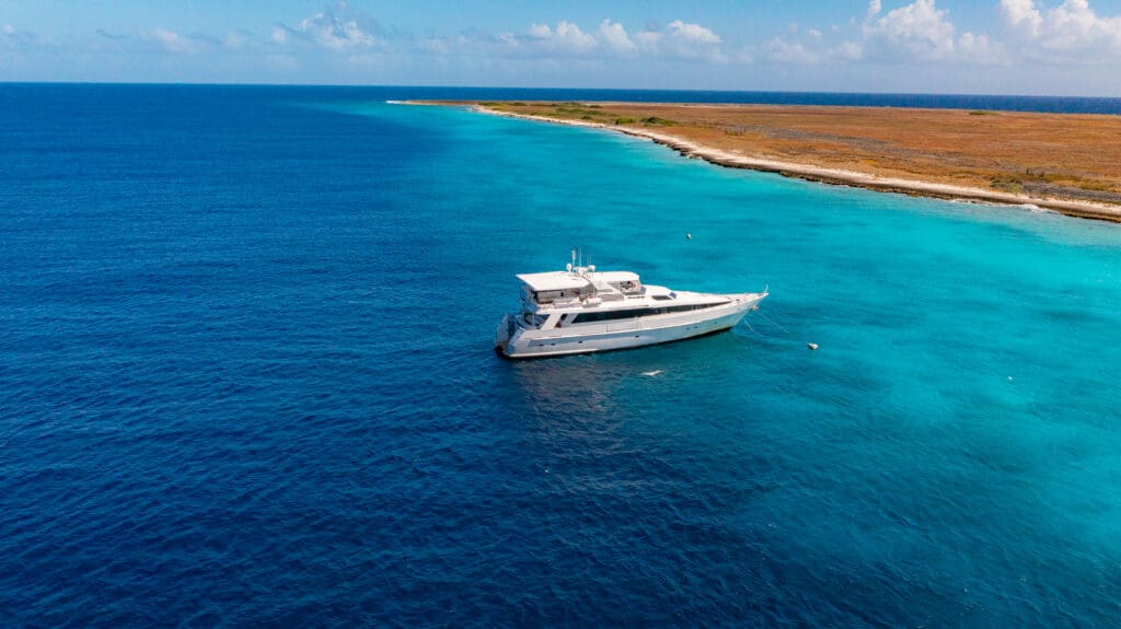 Klein Curacao Deluxe with Miss Ann Boat Trips