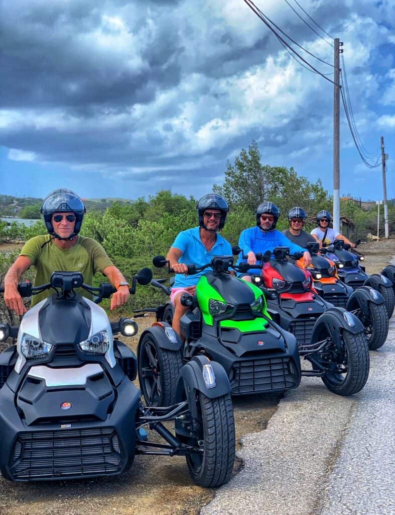 Can-Am Guided Group Tour West - Premium Paradise Curacao